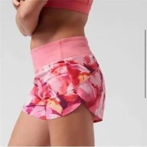 Athleta Run With It 3.5” Floral Pink Women's Shorts size Medium